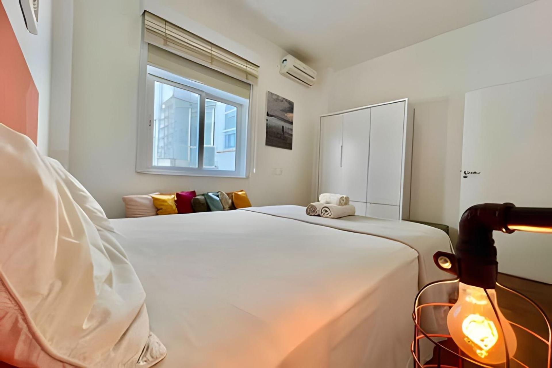 Design Contemporaneo 2qts P/ate 04 - Ipanema Rio de Janeiro